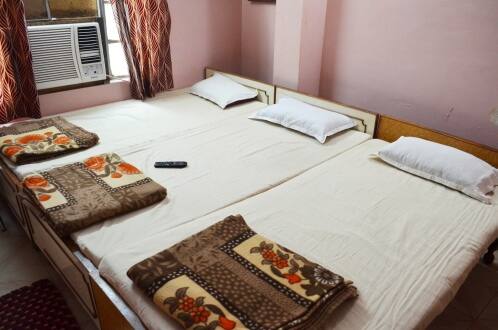 Hotel P N Ganga, Varanasi 3